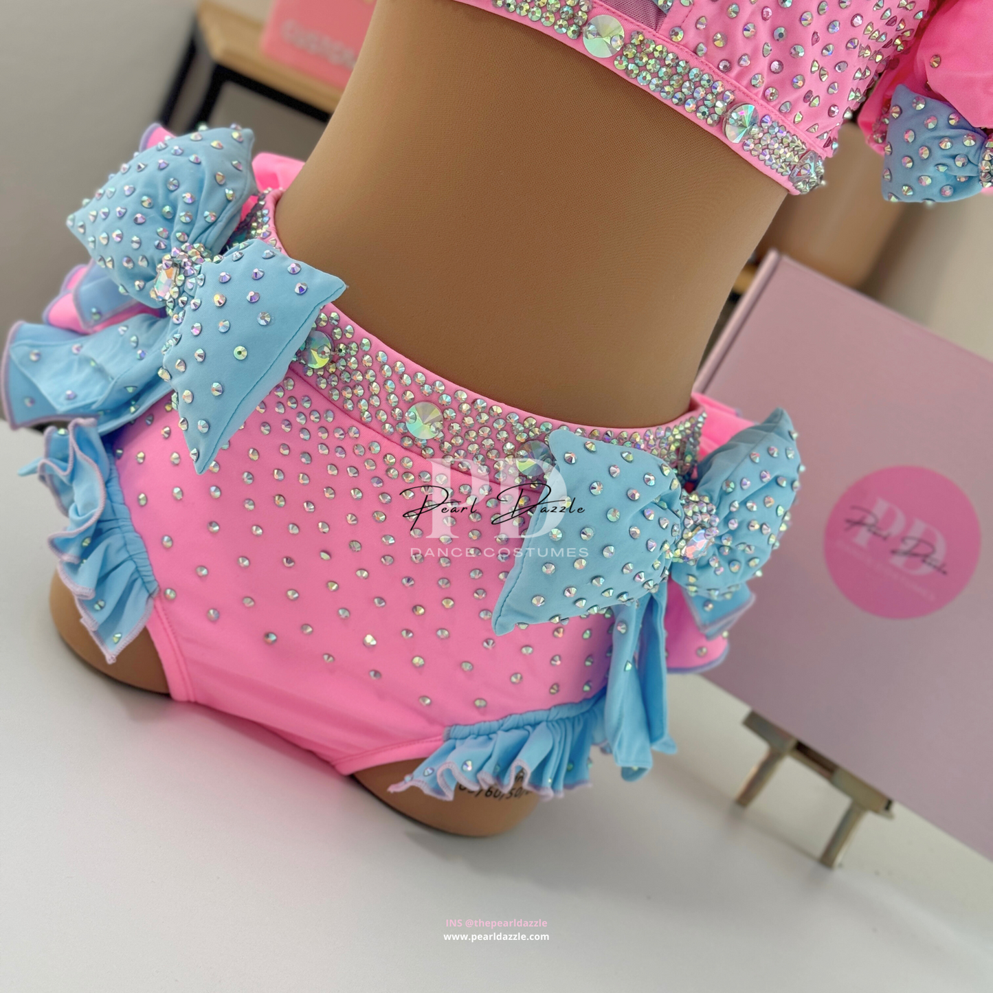 #1592 Booking【Kameko C-Feb.1st】Candy blue &pink Bow Costume