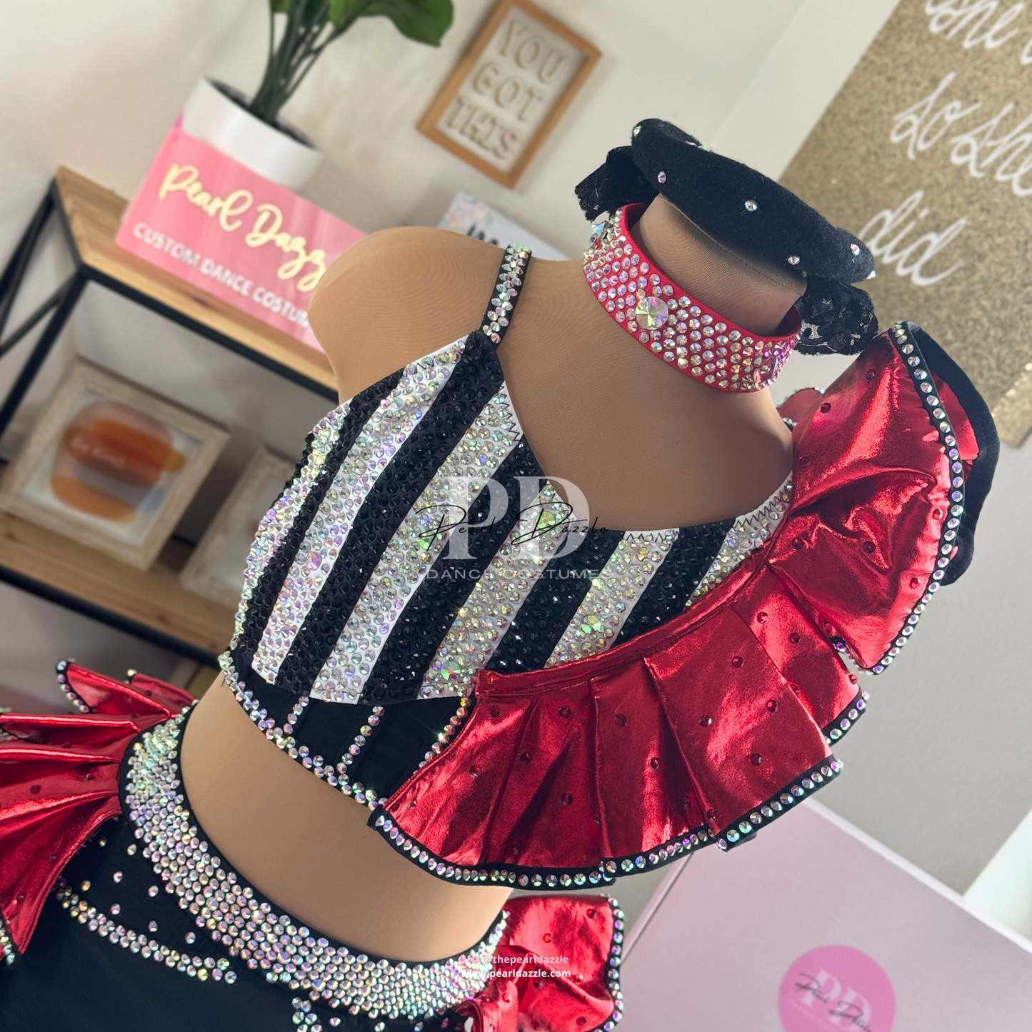 Pearl Dazzle -Speak French Theme Jazz Costume