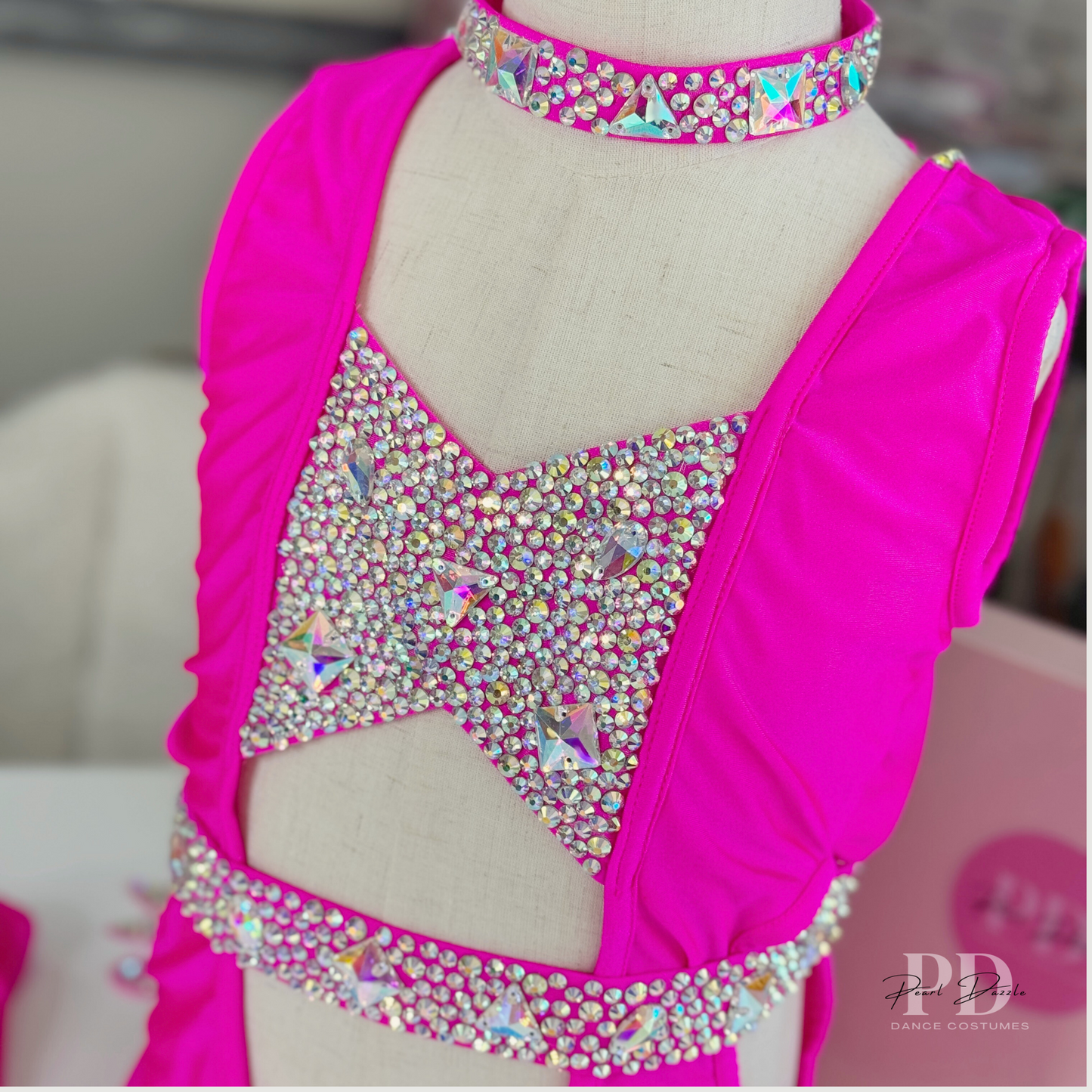 Ready to ship 9-10Y Barbie Pink Sparkle Sassy Jazz Dance Costume